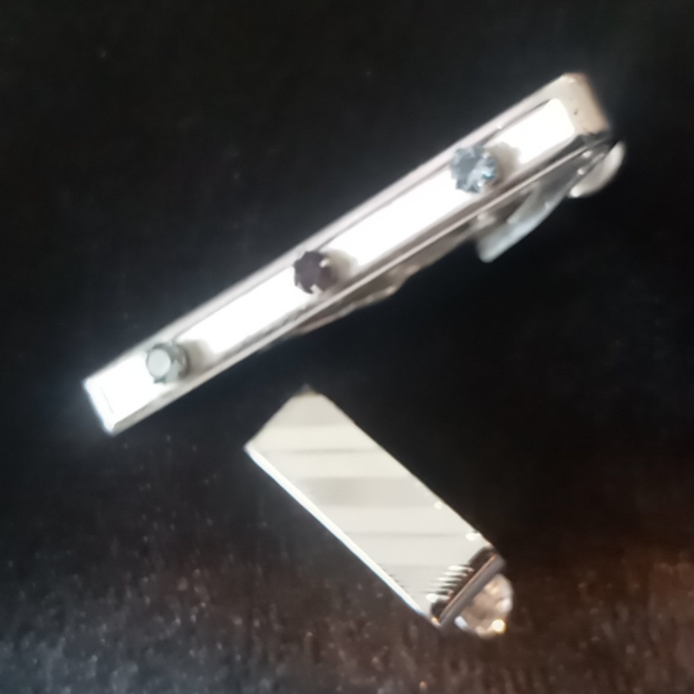Mens tie clips silver with crystals